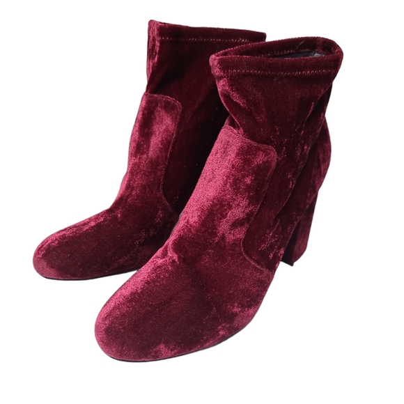 Abound Burgundy crushed velvet ankle boots - Picture 2 of 9